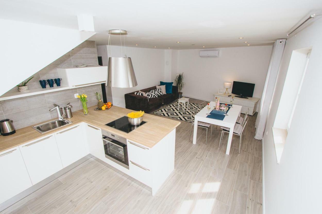 Apartament Sustina Tribalj Zewnętrze zdjęcie